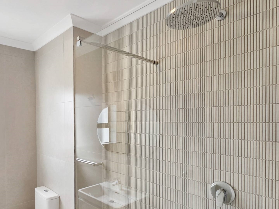 To Let 2 Bedroom Property for Rent in Sea Point Western Cape